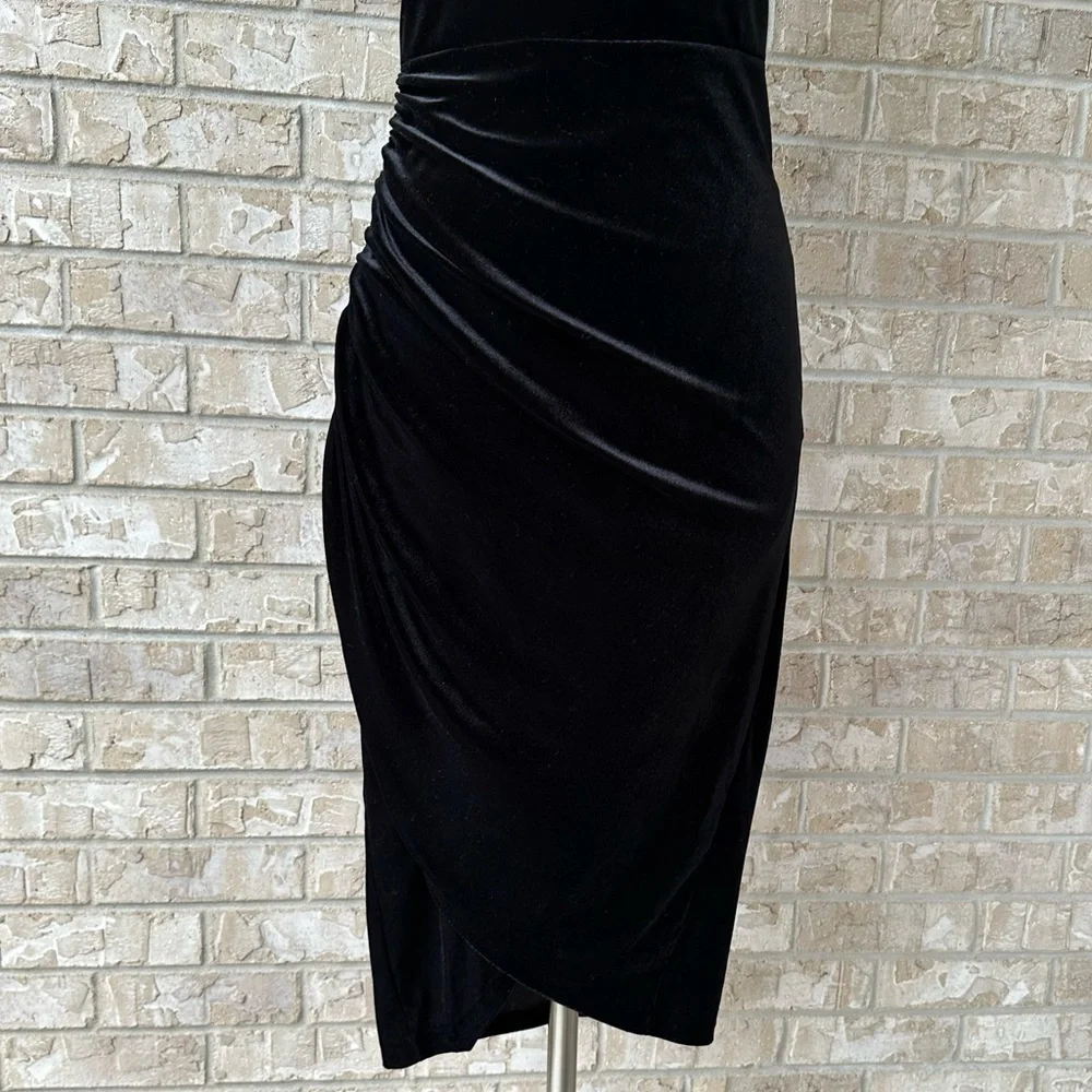 Aqua Long Velvet Dress Size M 🌸 - Picture 5 of 8